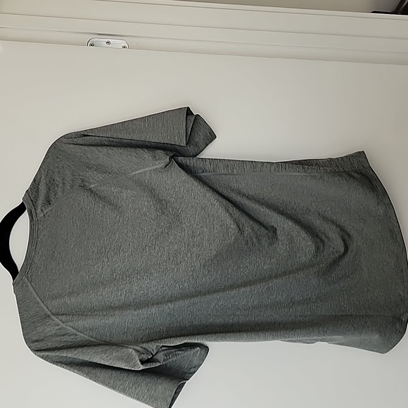 Nike Pro Dri-fit Top Size Medium - Picture 4 of 5